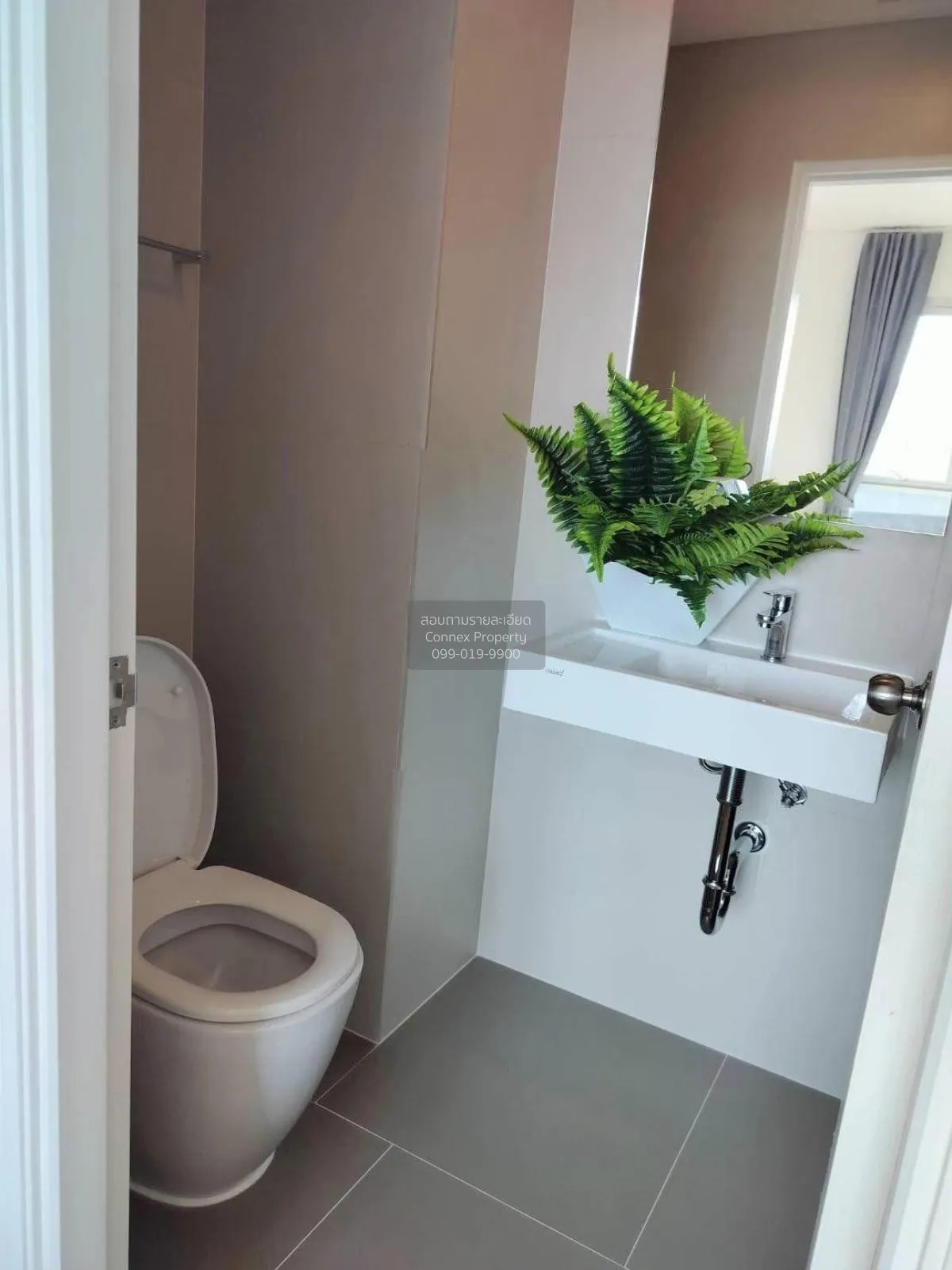 เช่าคอนโด  ลุมพินี เพลส พระราม 3 - ริเวอร์ไรน์ บางโพงพาง เขต ยานน