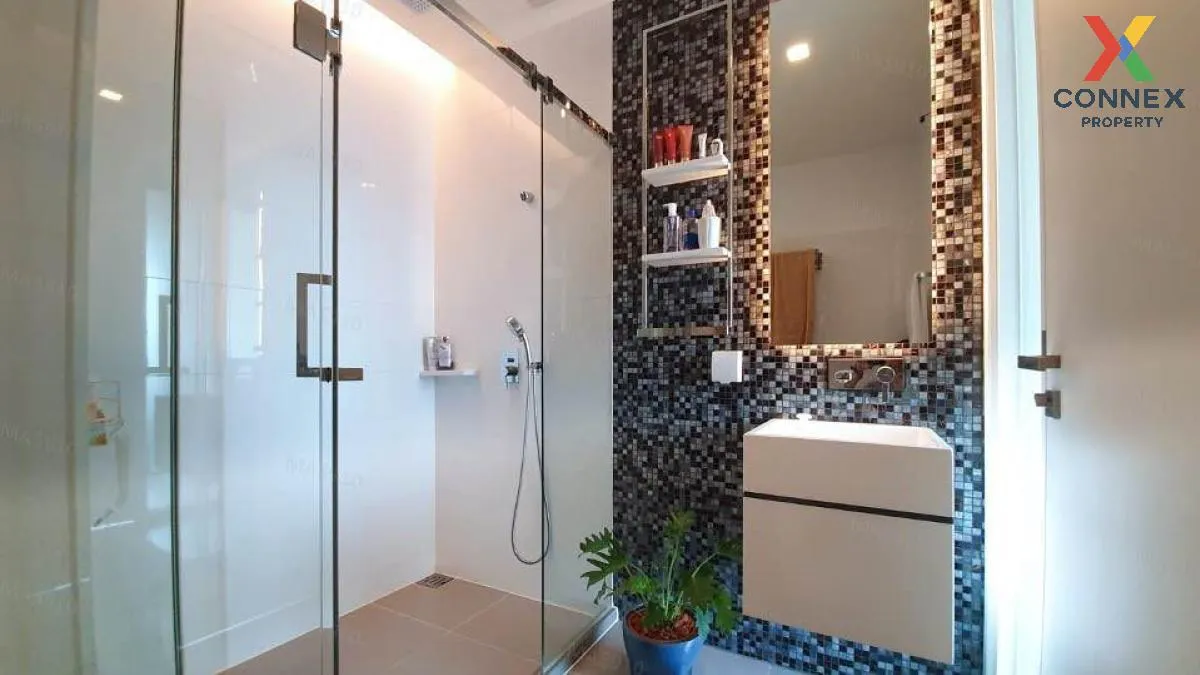For Rent Condo , The Room Sukhumvit 69 , BTS-Phra Khanong , Phra  For Rent Condo , The Room Sukhumvit 69 , BTS-Phra Khanong , Phra