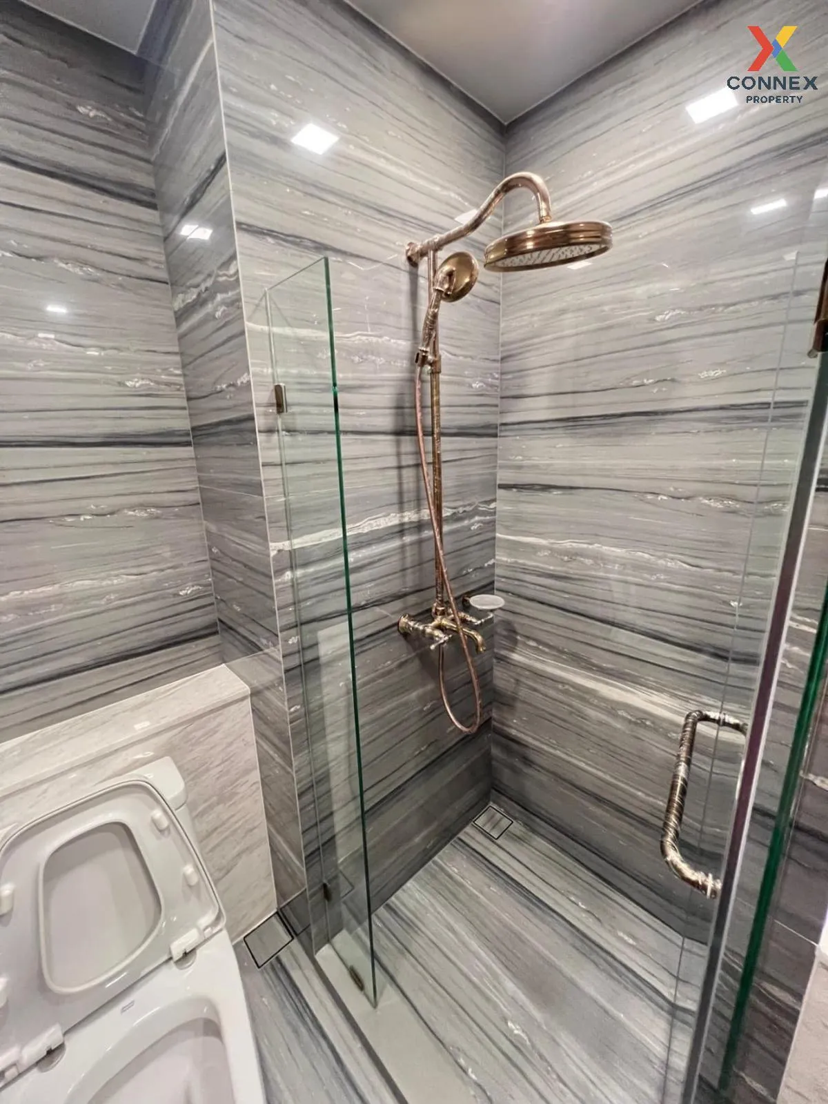 เช่าคอนโด  แอชตัน เรสซิเดนซ์ 41 BTS-พร้อมพงษ์ คลองตันเหนือ เขต วั