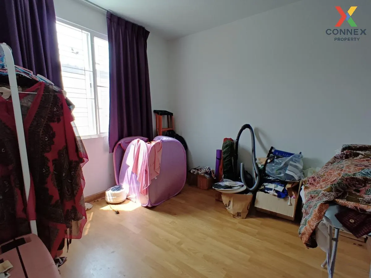 For Sale Townhouse/Townhome  , The Colors Premium Wongwaen-Ramint