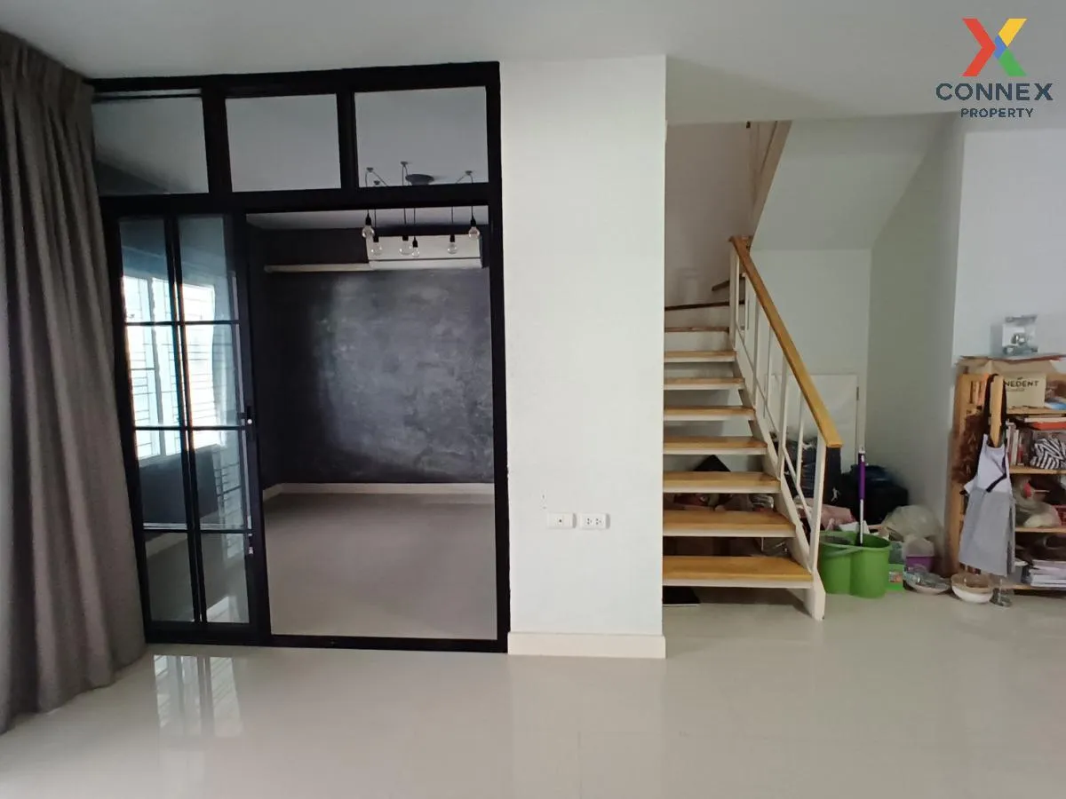 For Sale Townhouse/Townhome  , The Colors Premium Wongwaen-Ramint 3