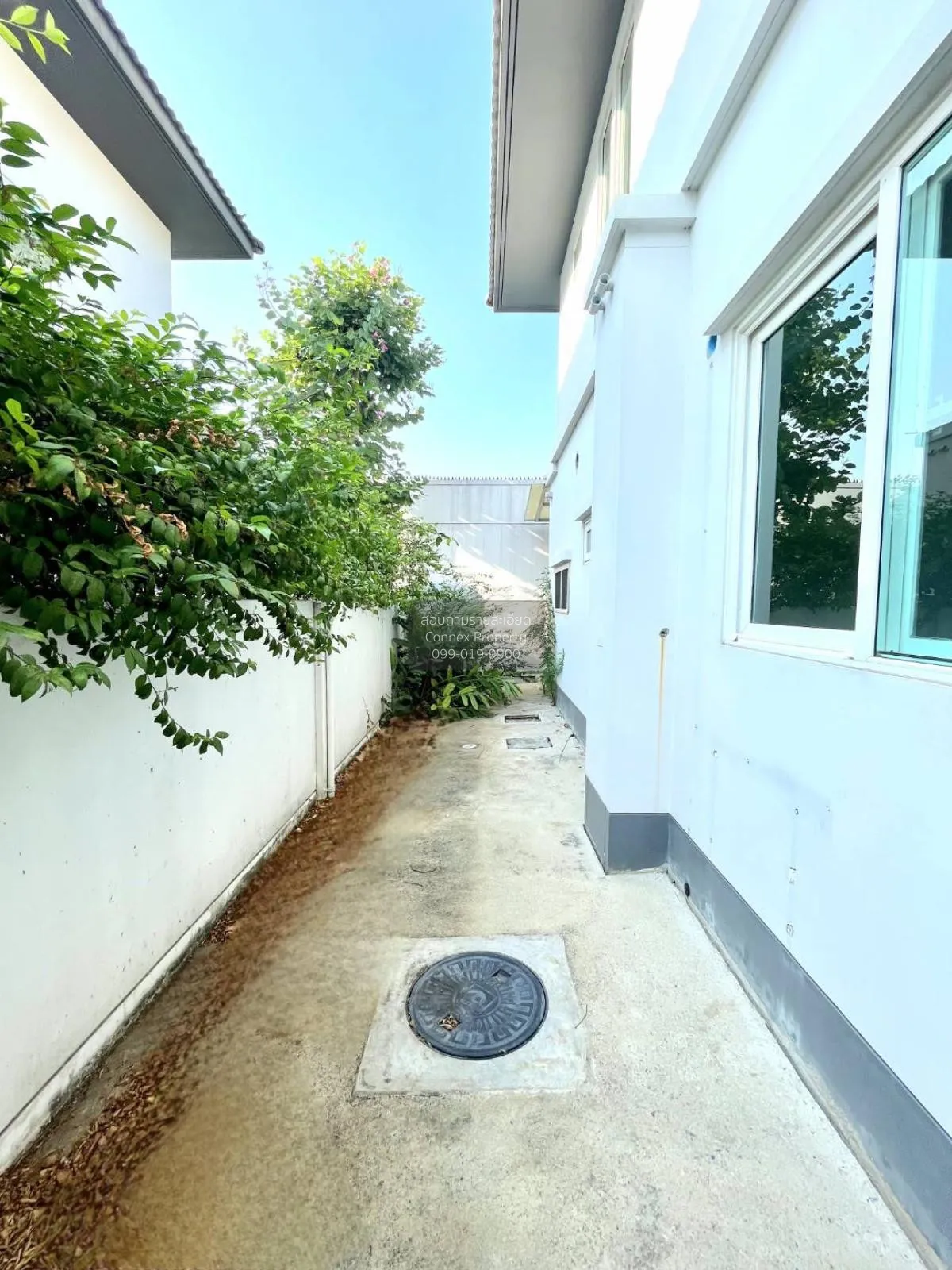 For Sale House , Mantana Srinakarin-Romklao , wide frontage , Min 4