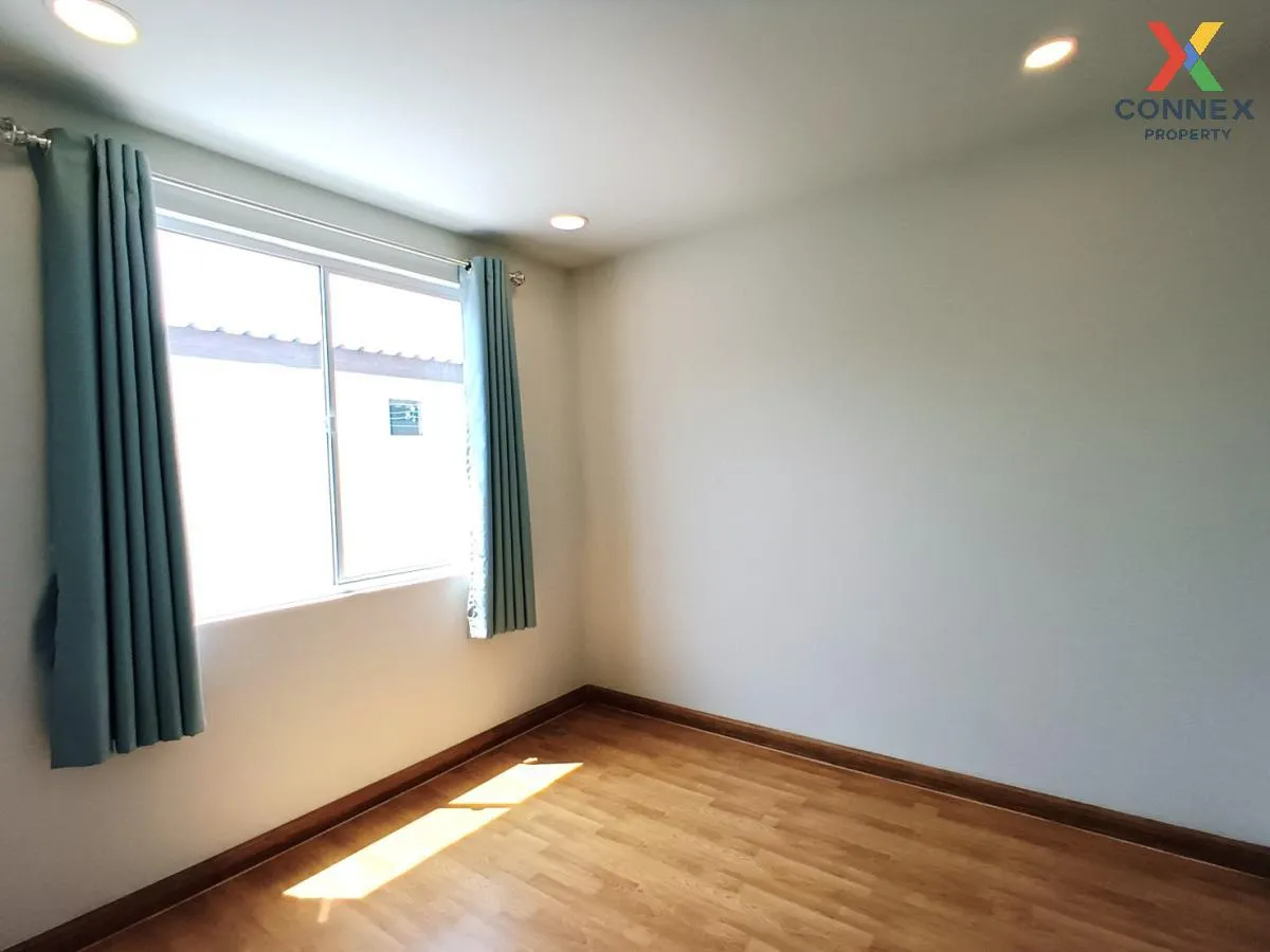 For Sale Townhouse/Townhome  , The Colors Premium Wongwaen-Ramint