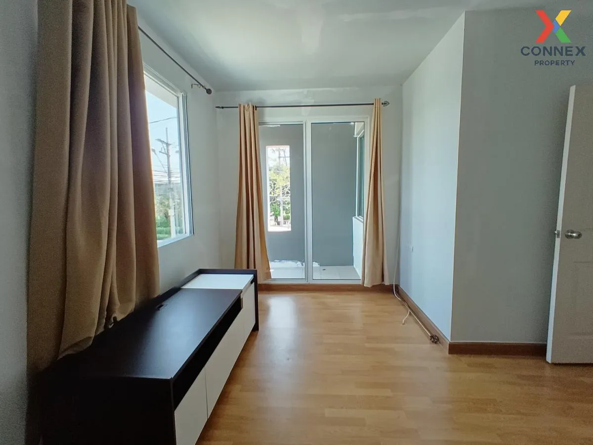 ขายทาวน์เฮ้าส์/ทาวน์โฮม  เดอะคัลเลอร์ส พรีเมียม วงแหวน-รามอินทรา 