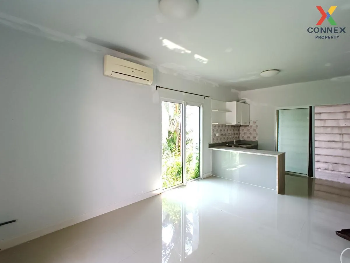 ขายทาวน์เฮ้าส์/ทาวน์โฮม  เดอะคัลเลอร์ส พรีเมียม วงแหวน-รามอินทรา 