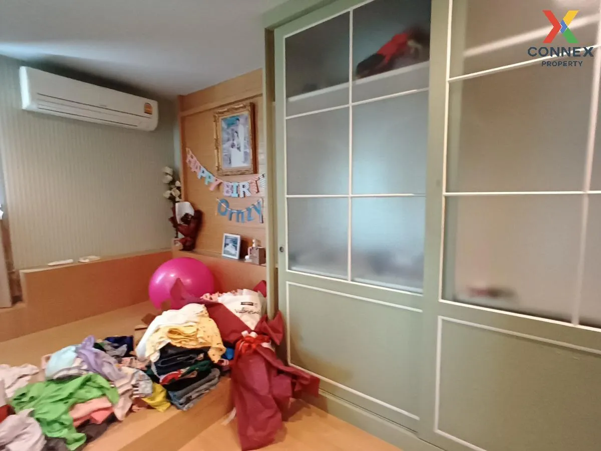 For Sale Townhouse/Townhome  , The Colors Premium Wongwaen-Ramint