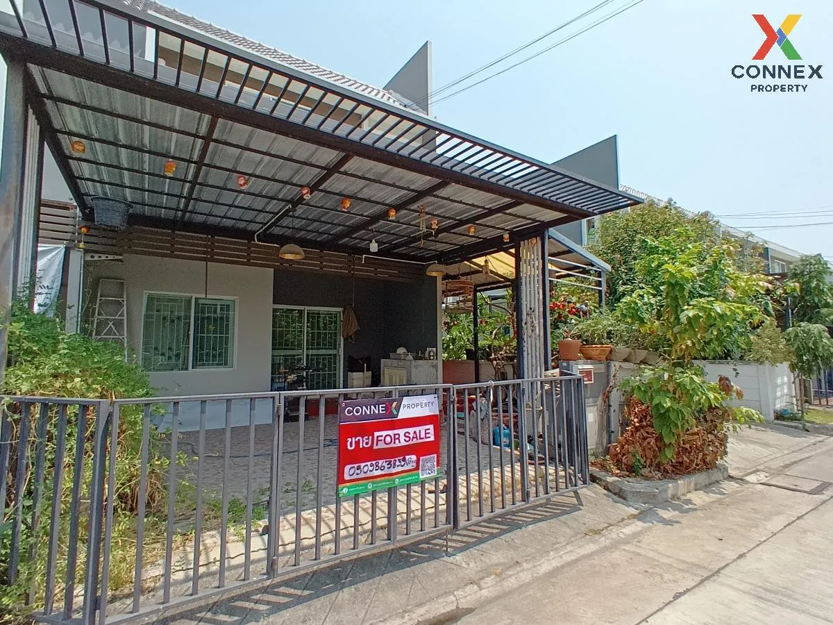 For Sale Townhouse/Townhome  , The Colors Premium Wongwaen-Ramint 2