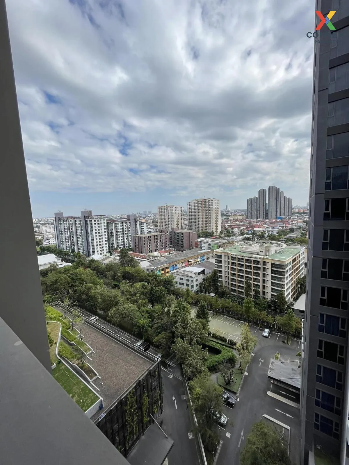 For Rent Condo , Whizdom Essence , BTS-Punnawithi , Phra Khanong 