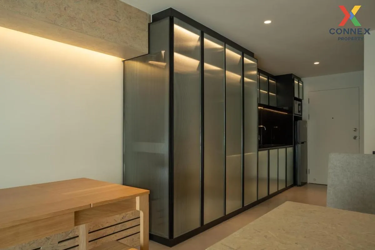 เช่าคอนโด  สีลมเทอเรส BTS-ศาลาแดง สีลม เขต บางรัก กรุงเทพ CX-9525