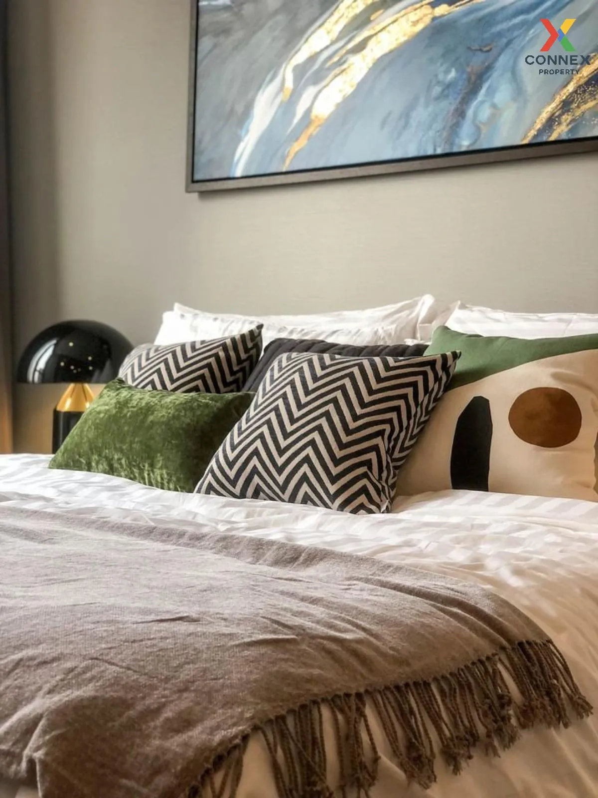 ขายคอนโด  ดิ เอส แอท สิงห์คอมเพล็กซ์ MRT-เพชรบุรี บางกะปิ เขต ห้ว ขายคอนโด  ดิ เอส แอท สิงห์คอมเพล็กซ์ MRT-เพชรบุรี บางกะปิ เขต ห้ว