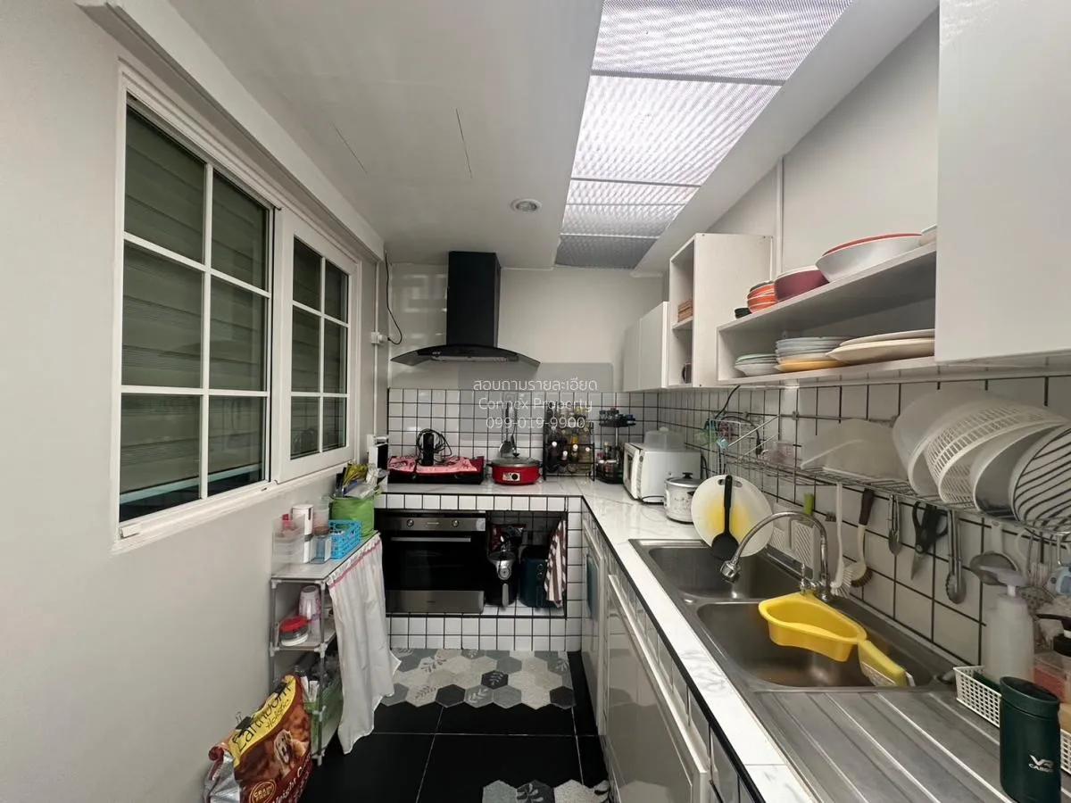 ขายทาวน์เฮ้าส์/ทาวน์โฮม  โกลเด้น ทาวน์ วงศ์สว่าง - แคราย สวนใหญ่  4