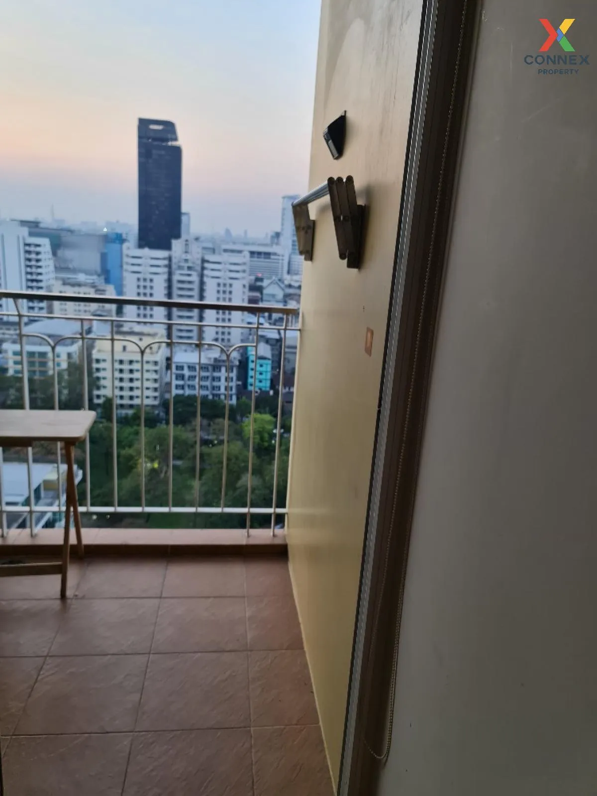 For Rent Condo , The Complete Rajprarop , BTS-Victory Monument ,  4