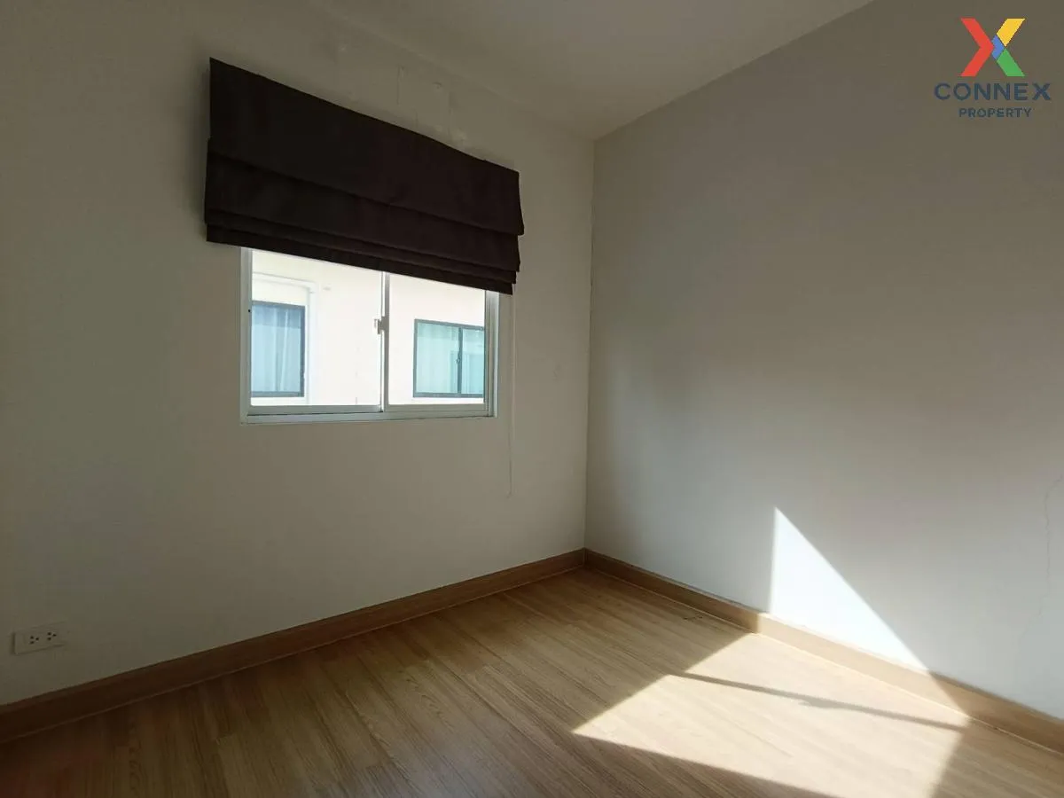 For Sale Townhouse/Townhome  , Pruksa Ville Teparak-Bangna , corn