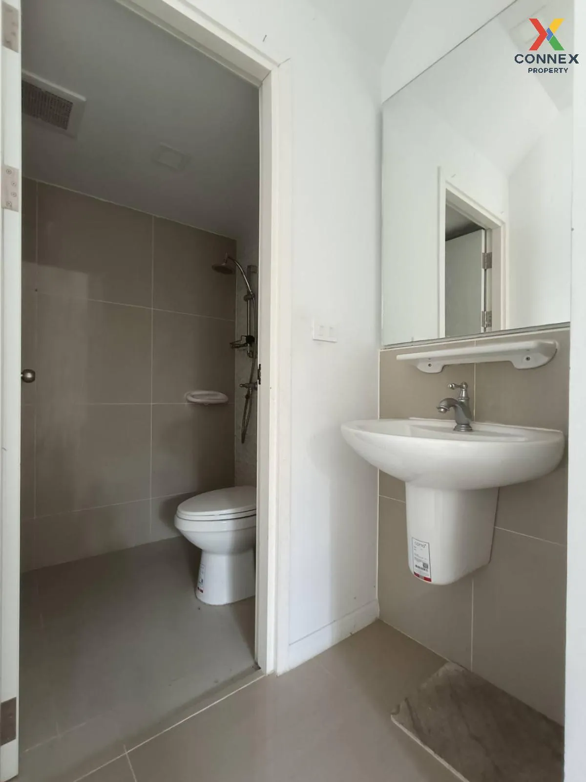 For Sale Townhouse/Townhome  , Pruksa Ville Teparak-Bangna , corn