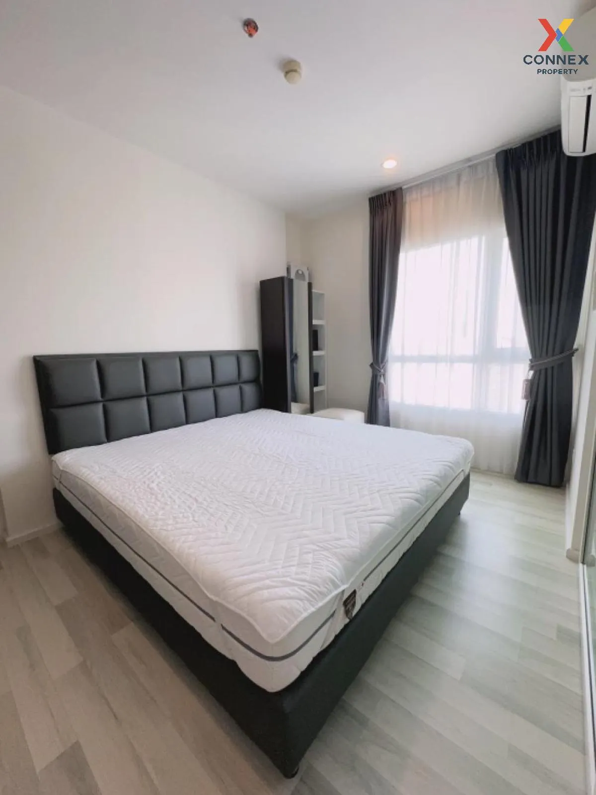 For Rent Condo , The Key Sathorn - Charoenrat , BTS-Surasak , Ban