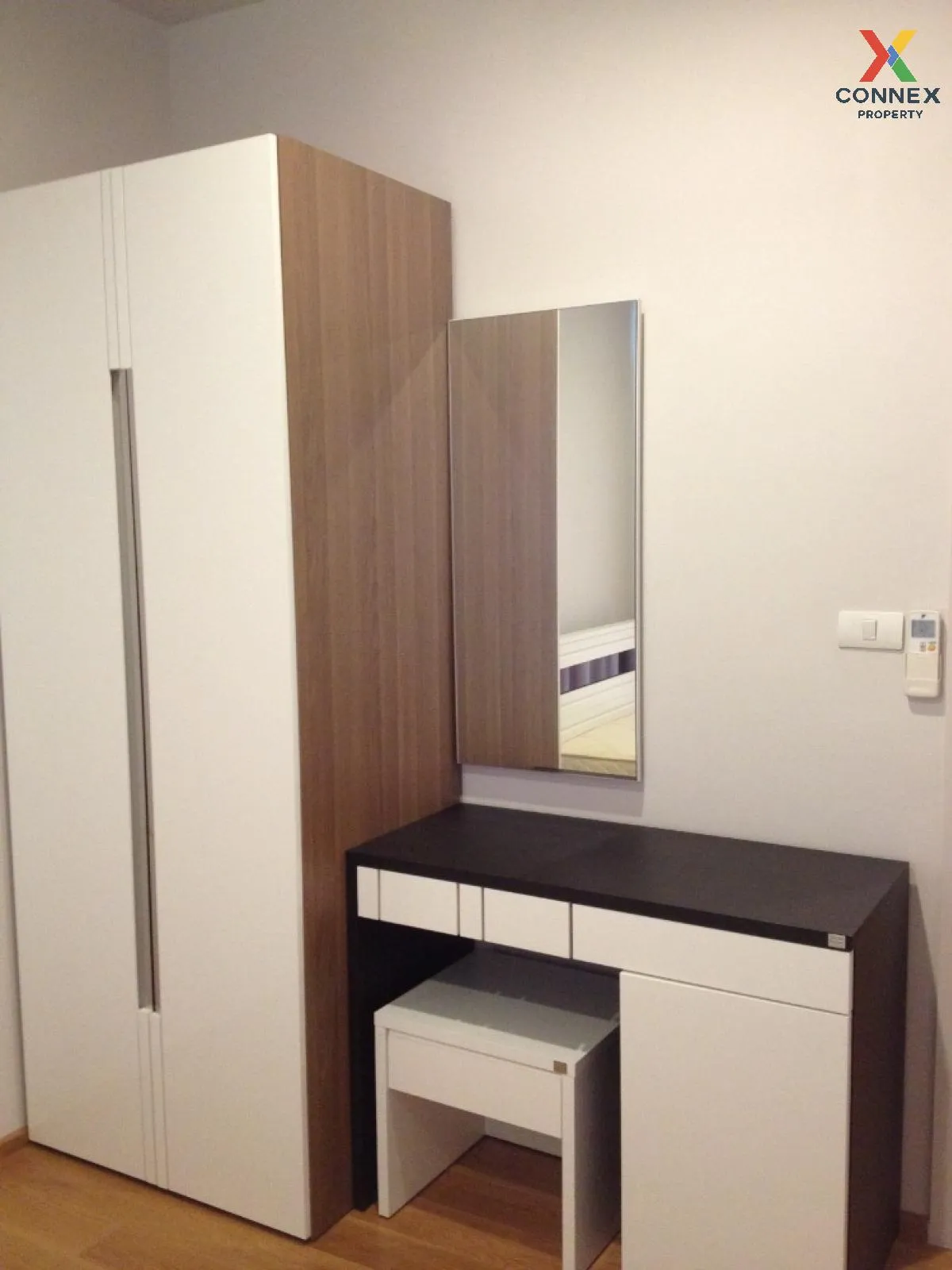 For Sale Condo , Hive Taksin , BTS-Wongwian Yai , Khlong Ton Sai 