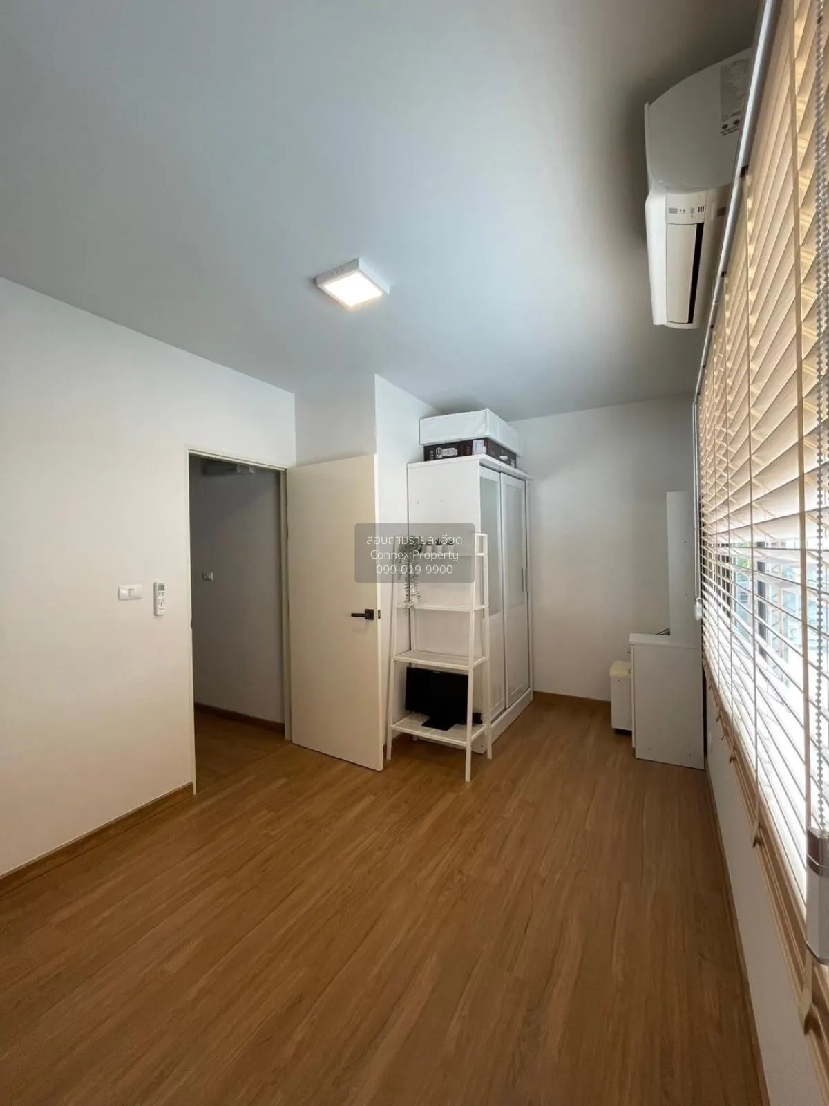 For Sale Townhouse/Townhome  , Baan Klang Muang Srinakarin-Onnut 