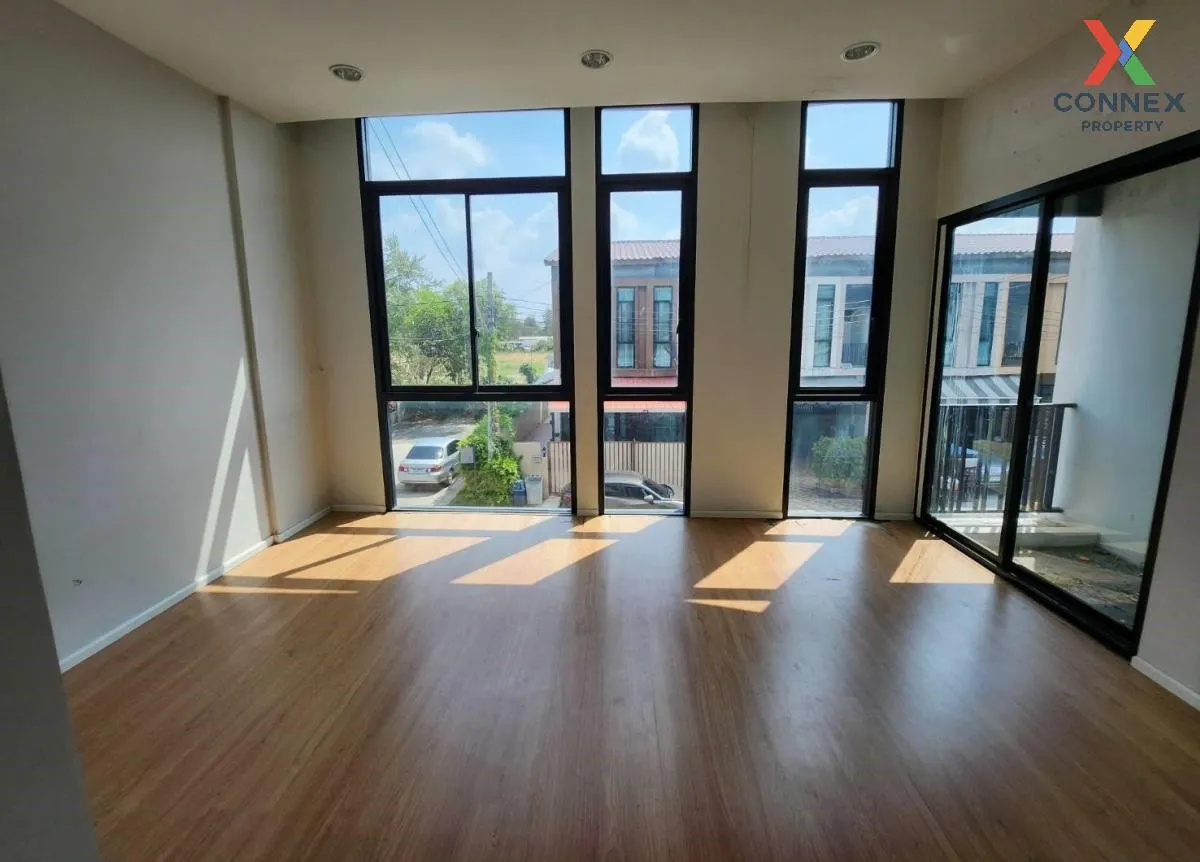 ขายทาวน์เฮ้าส์/ทาวน์โฮม  มาย เพลส แจ้งวัฒนะ-ติวานนท์ บ้านใหม่ ปาก