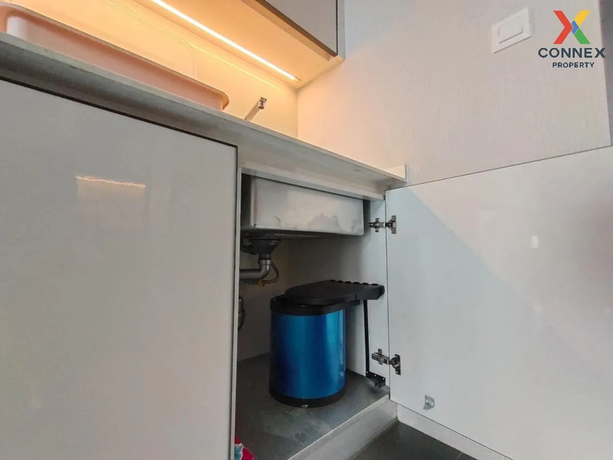 For Sale Condo , C Ekkamai , nice view , high floor , BTS-Ekkamai