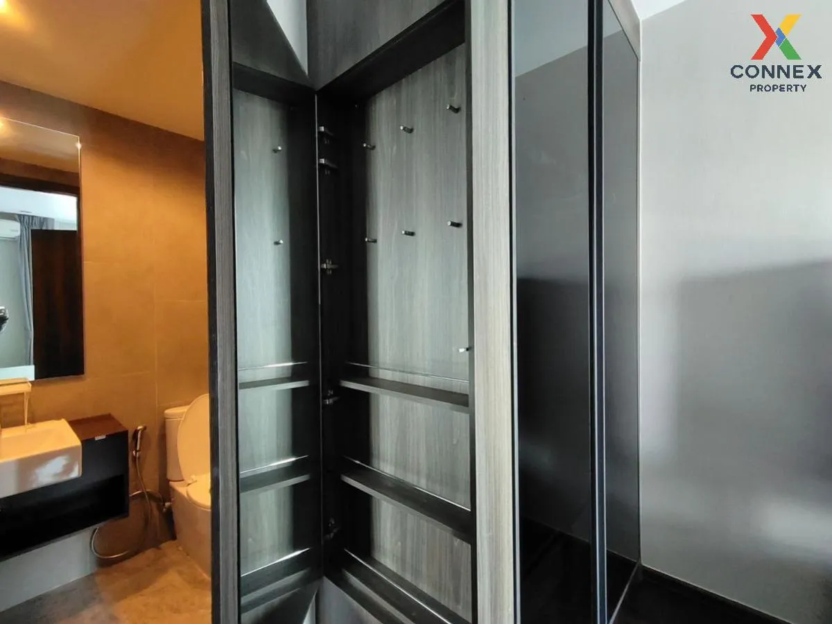 For Sale Condo , C Ekkamai , nice view , high floor , BTS-Ekkamai