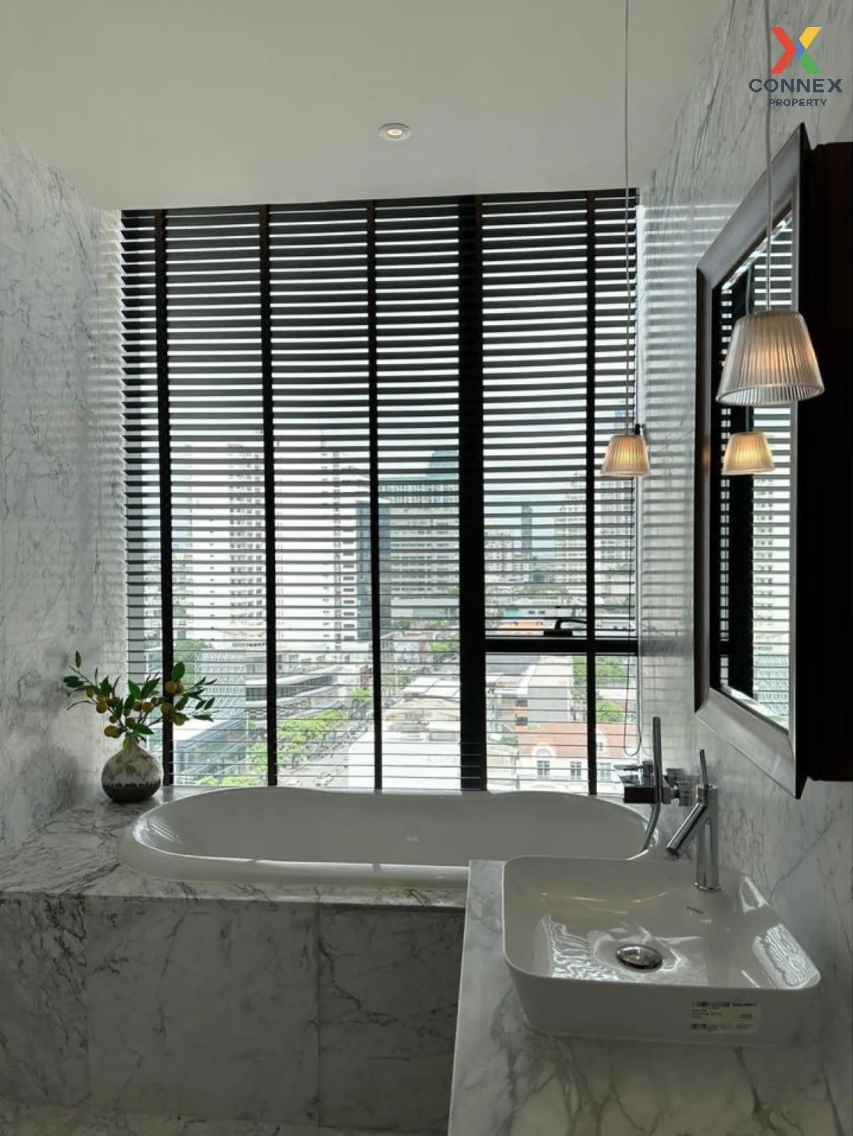 เช่าคอนโด  คุณ บาย ยู BTS-ทองหล่อ คลองตันเหนือ เขต วัฒนา กรุงเทพ 