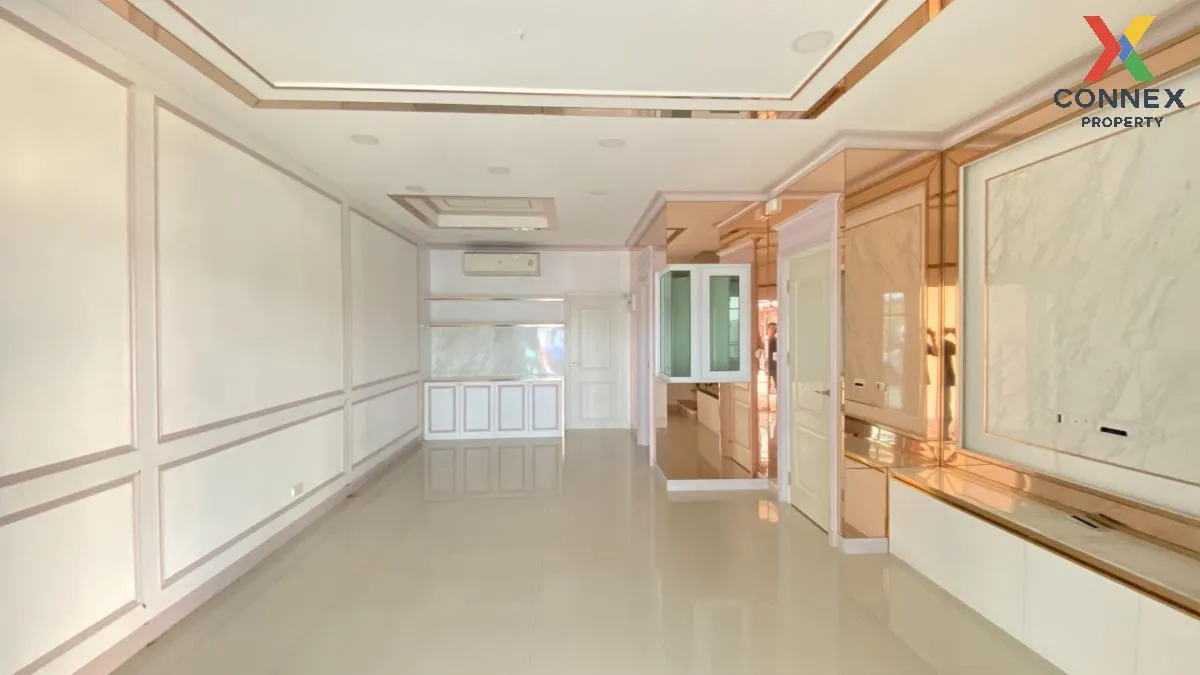 For Sale Townhouse/Townhome  , EverCity Srinakarin-Namdaeng , Ban 2