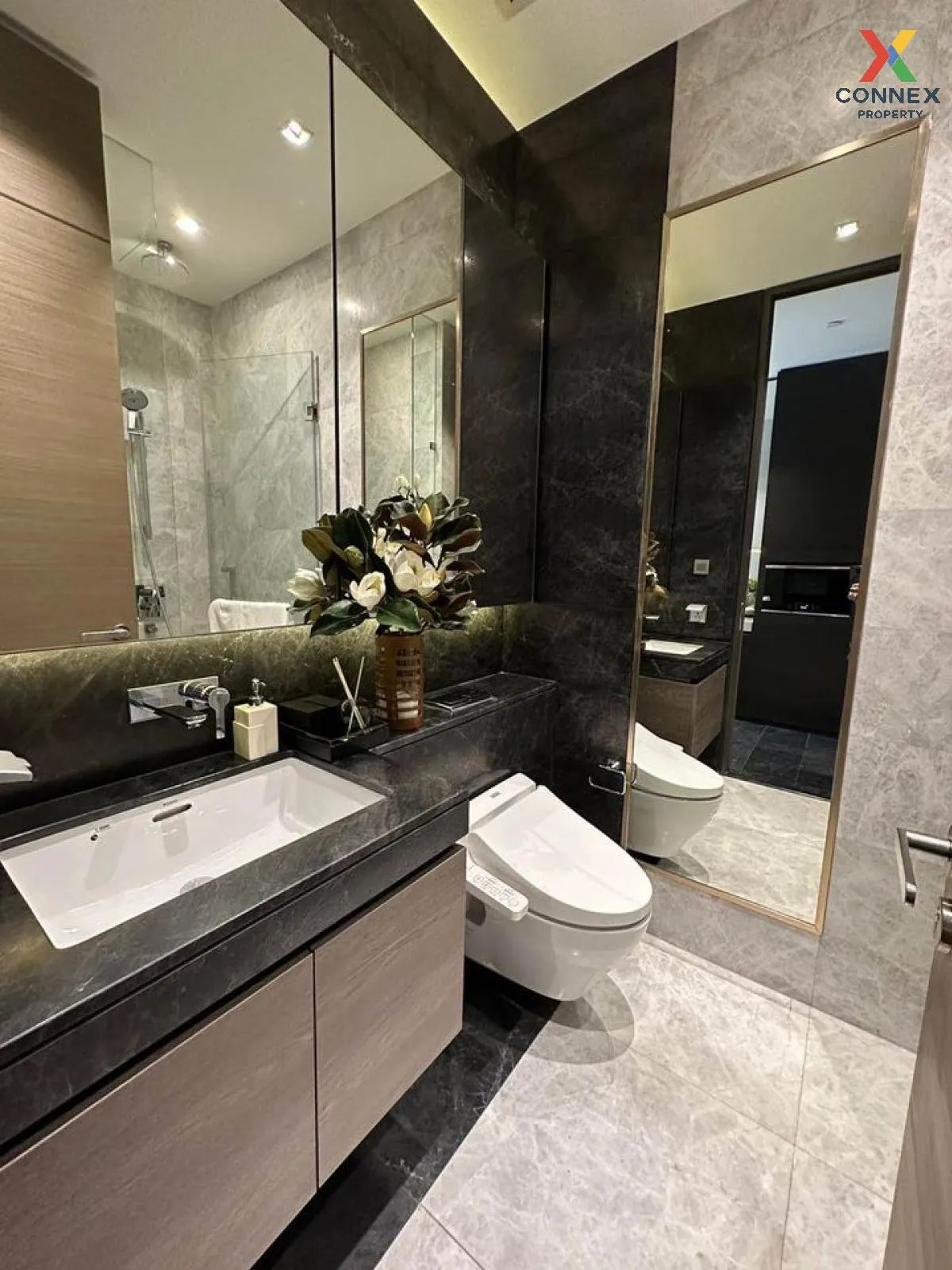 เช่าคอนโด  28 ชิดลม BTS-ชิดลม ลุมพินี เขต ปทุมวัน กรุงเทพ CX-9581