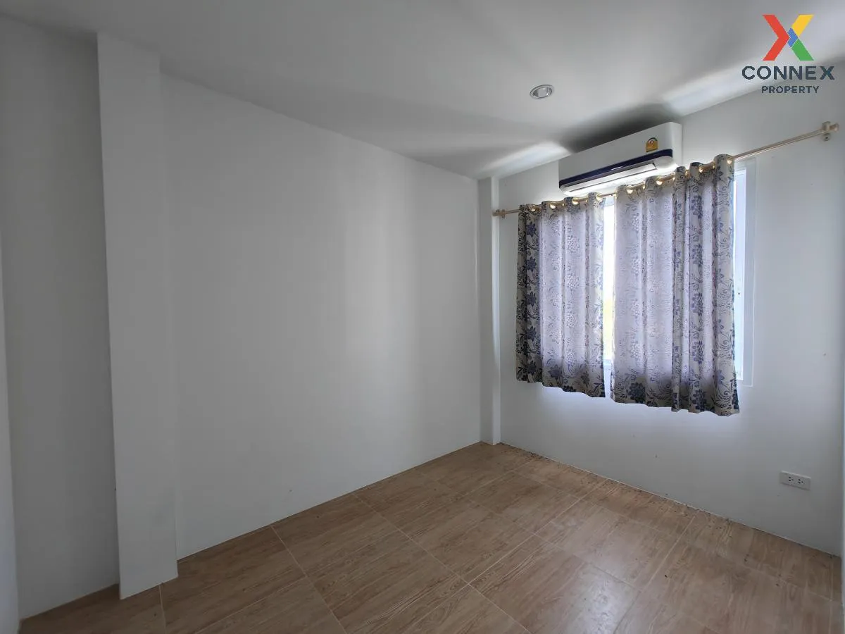 For Sale House , Baan Thongsiri 3 Baan Kluay-Sai Noi , wide front