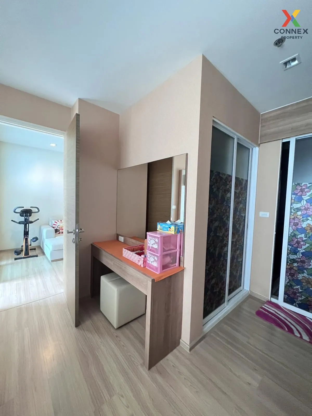 For Sale Condo , Rhythm Phahol - Ari , BTS-Saphan Khwai , Sam Sen
