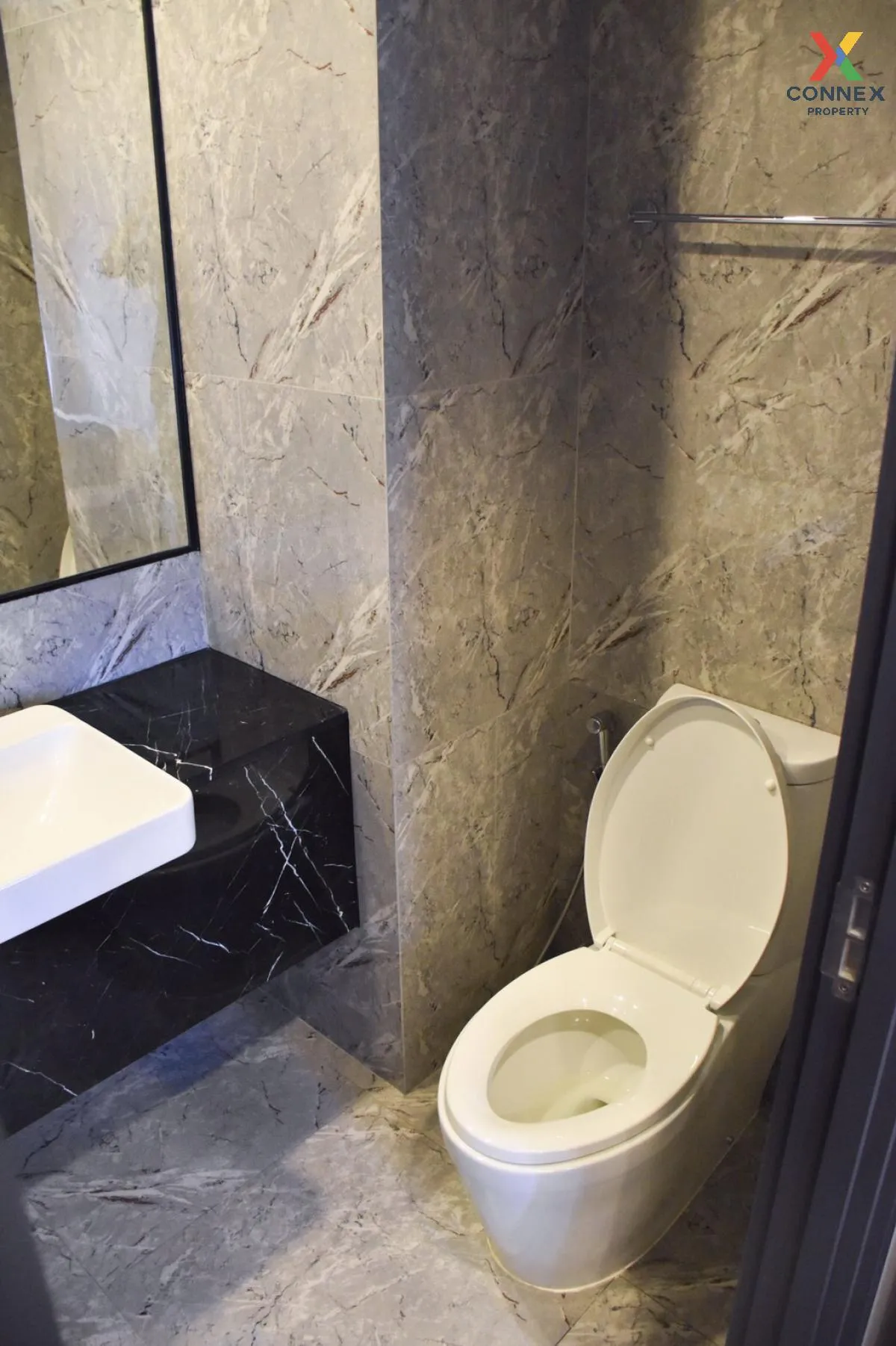 เช่าคอนโด  แอชตัน อโศก BTS-อโศก คลองเตยเหนือ เขต วัฒนา กรุงเทพ CX