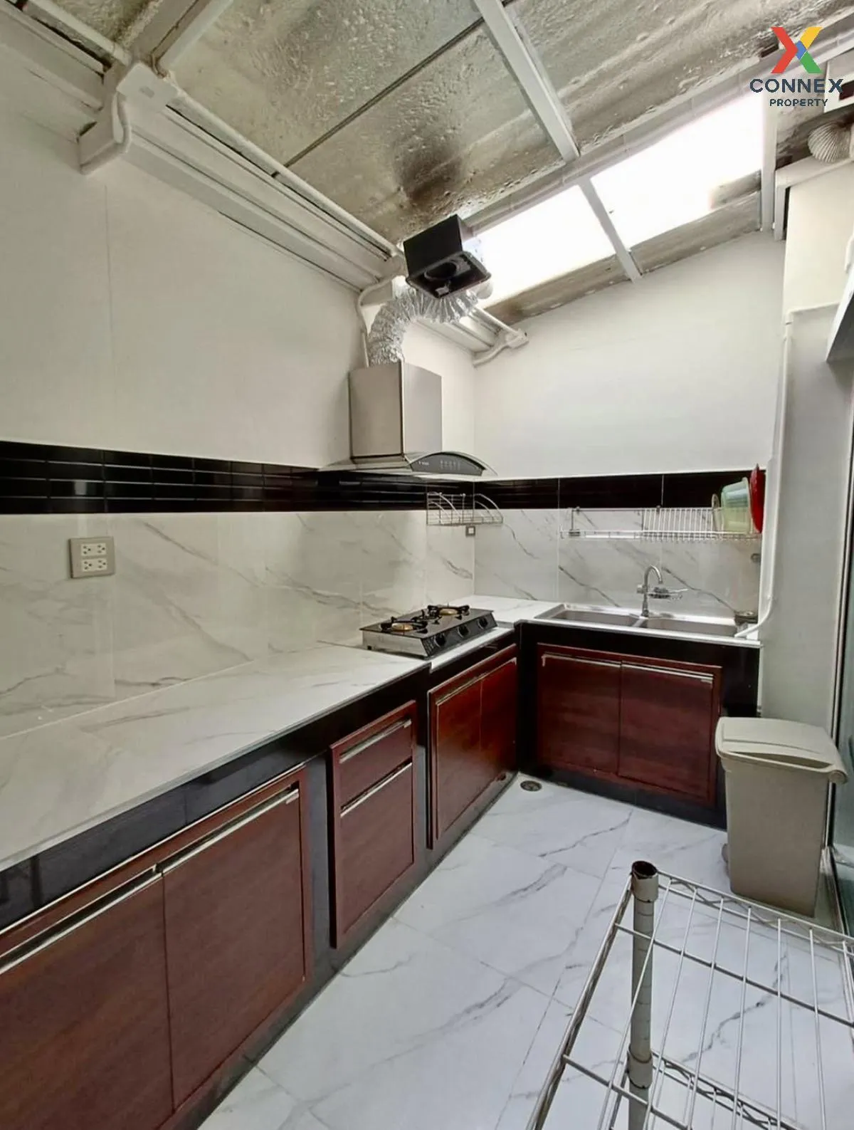 ขายทาวน์เฮ้าส์/ทาวน์โฮม  วิลเลต ซิตี้ พัฒนาการ 38 MRT-กลันตัน (สา