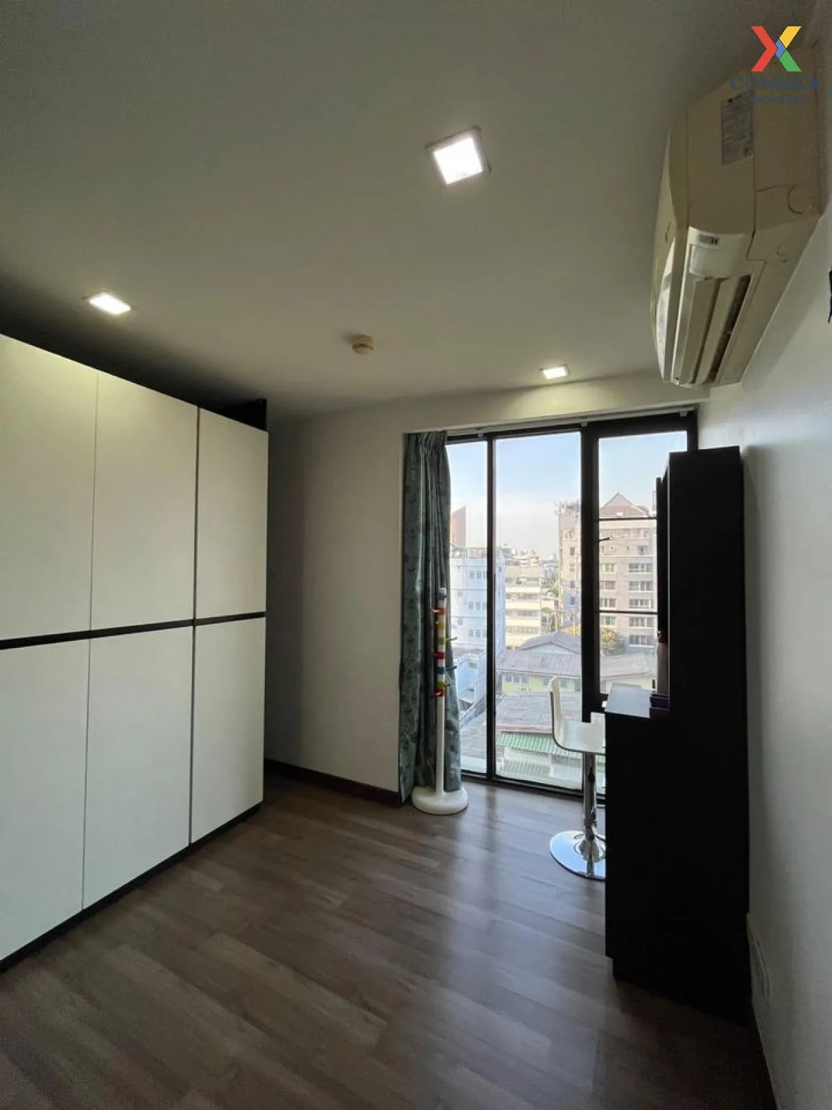 For Sale Condo , Prom phaholyothin 2 , BTS-Ari , Sam Sen Nai , Ph