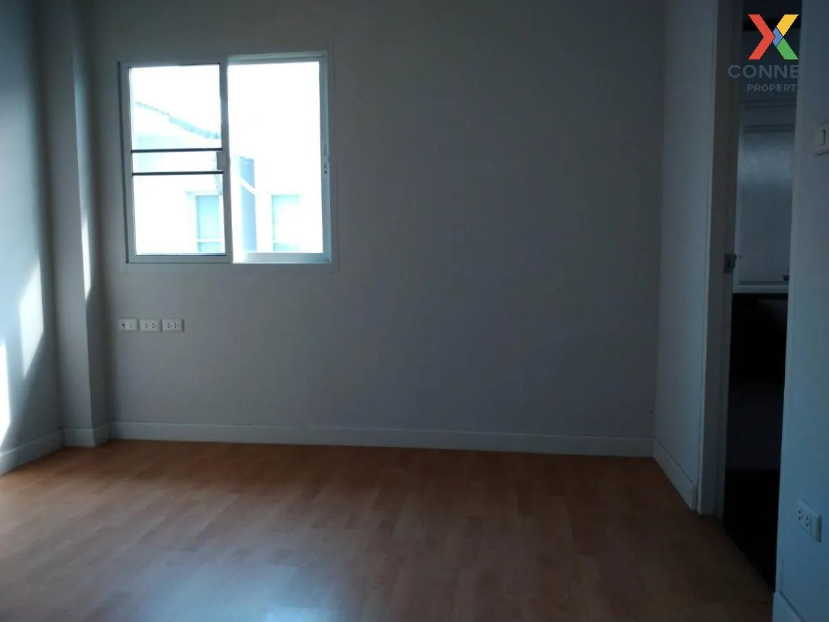 For Sale House , Print Pichada , wide frontage , San Klang , San  For Sale House , Print Pichada , wide frontage , San Klang , San