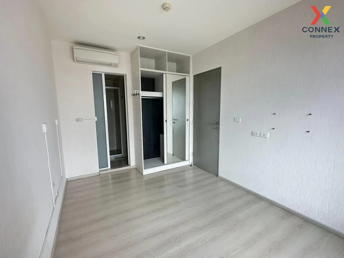 For Sale Condo , Life Ratchadapisek , high floor , MRT-Huai Khwan For Sale Condo , Life Ratchadapisek , high floor , MRT-Huai Khwan 1