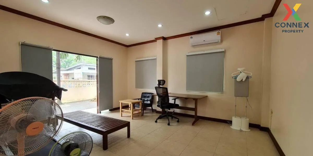 For Sale House , Lake Garden Villa Rangsit-Klong 3 , Bueng Yitho 