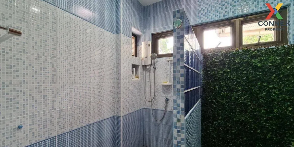 For Sale House , Lake Garden Villa Rangsit-Klong 3 , Bueng Yitho 