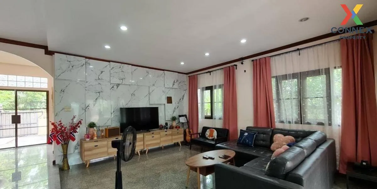 For Sale House , Lake Garden Villa Rangsit-Klong 3 , Bueng Yitho 