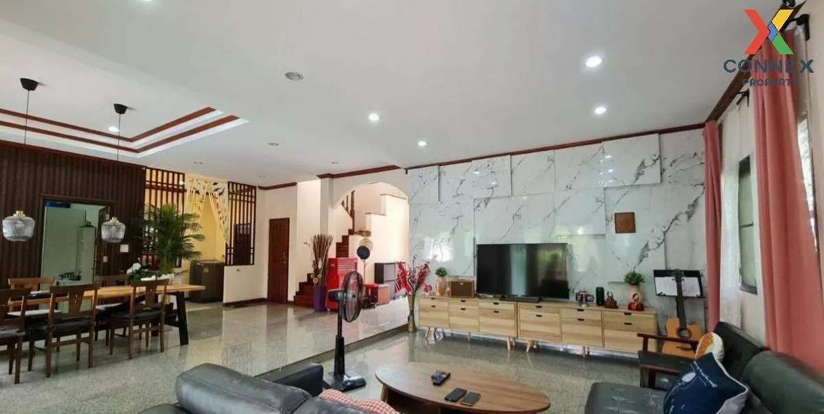 For Sale House , Lake Garden Villa Rangsit-Klong 3 , Bueng Yitho 