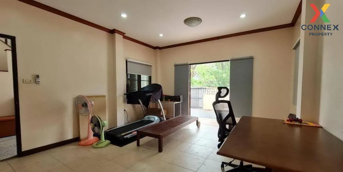 For Sale House , Lake Garden Villa Rangsit-Klong 3 , Bueng Yitho 