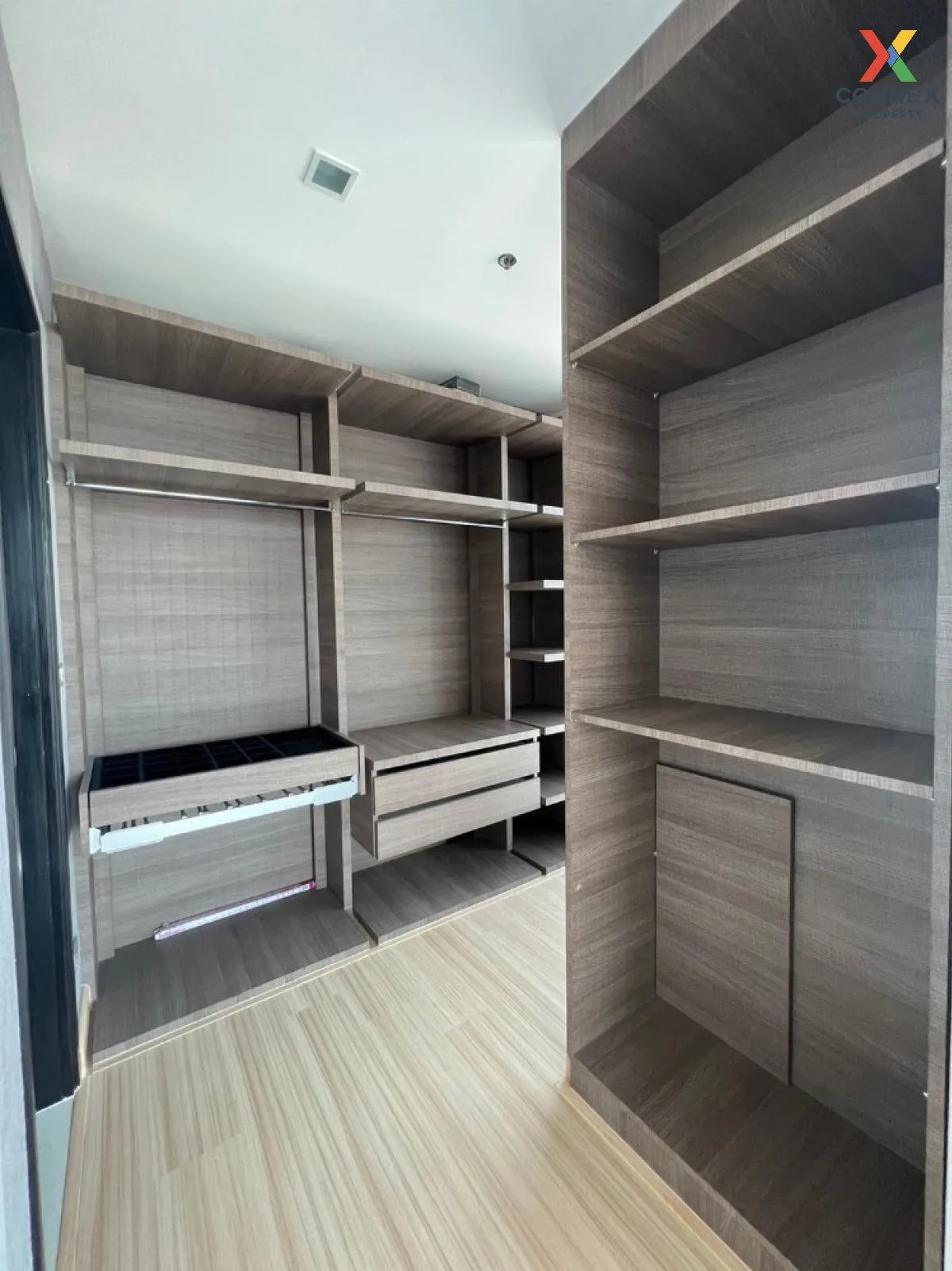 ขายคอนโด  สกาย วอร์ค เรสซิเดนซ์ BTS-พระโขนง พระโขนงเหนือ เขต วัฒน