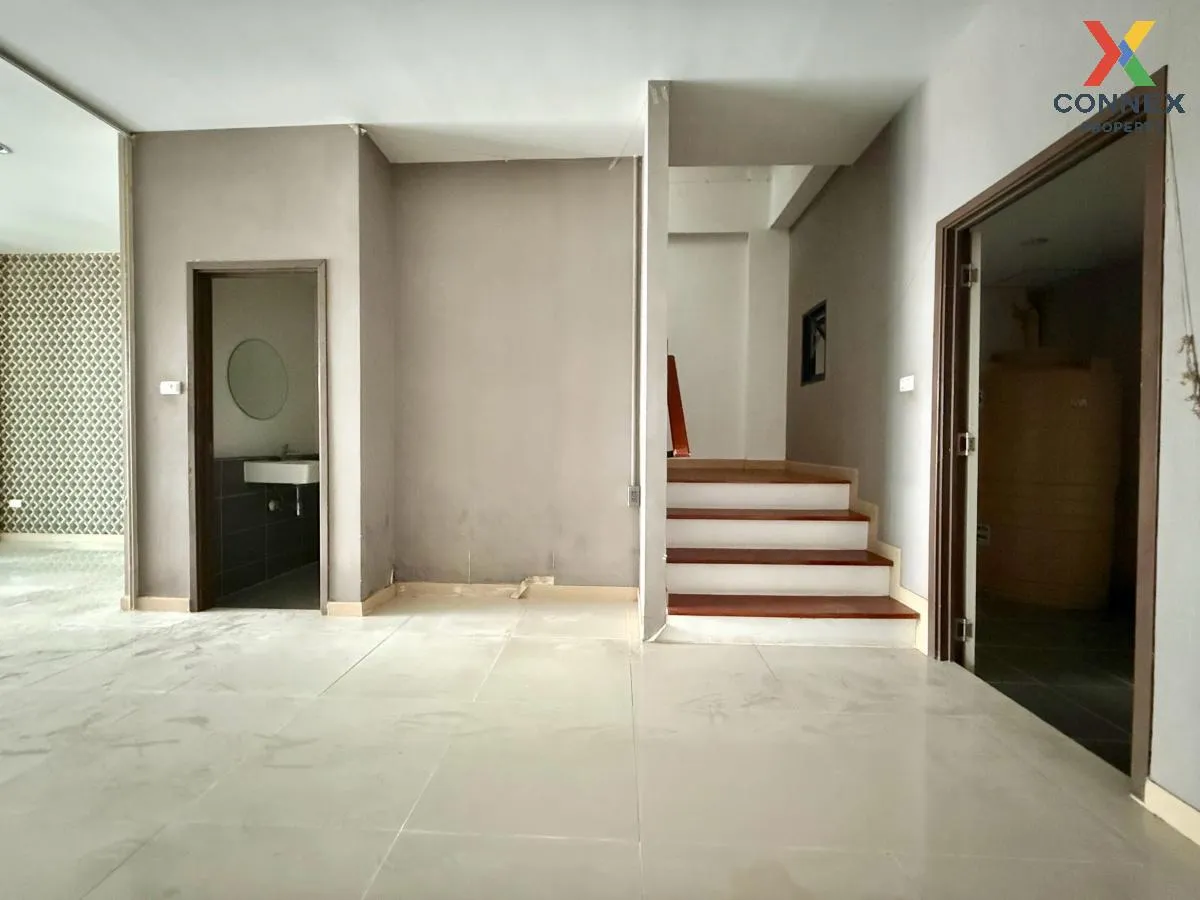 For Sale Townhouse/Townhome  , City Link Rama 9-Srinakarin , Saph