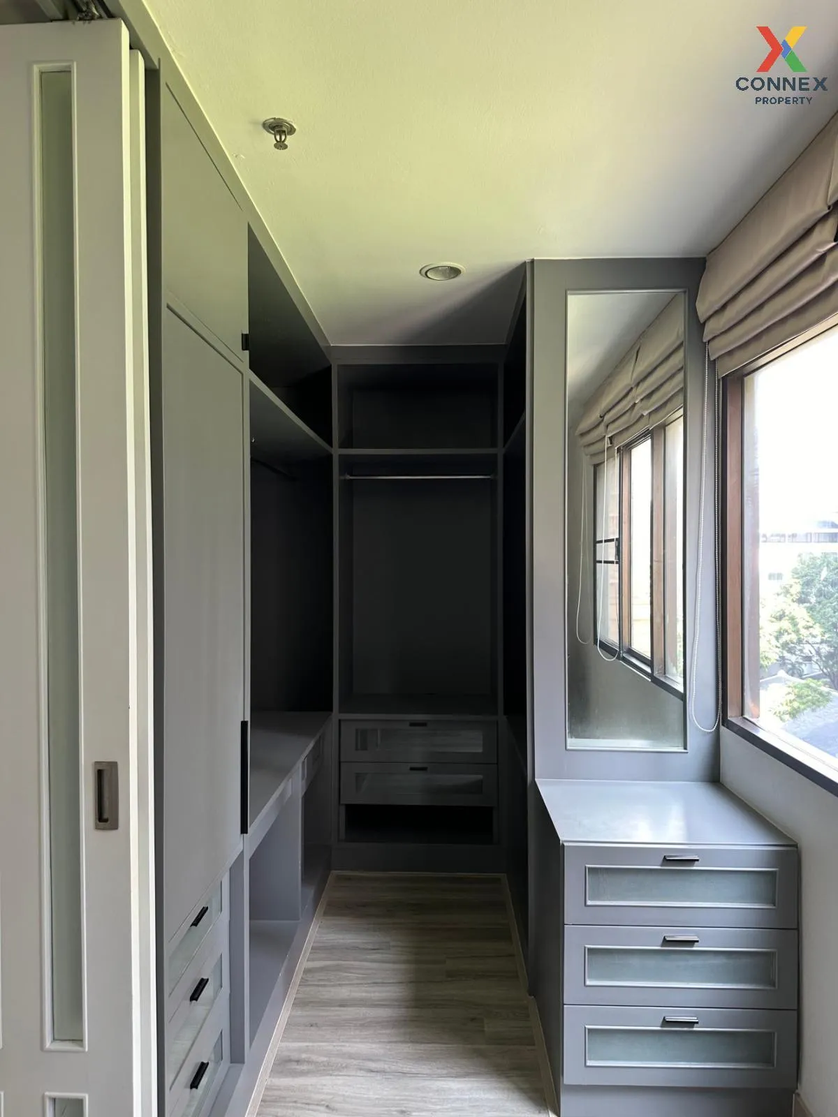 เช่าคอนโด  เดอะ รอยัล เพลส2 BTS-สถานีราชดำริ ลุมพินี เขต ปทุมวัน 