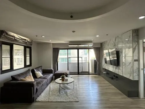 เช่าคอนโด  เดอะ รอยัล เพลส2 BTS-สถานีราชดำริ ลุมพินี เขต ปทุมวัน กรุงเทพ CX-96517