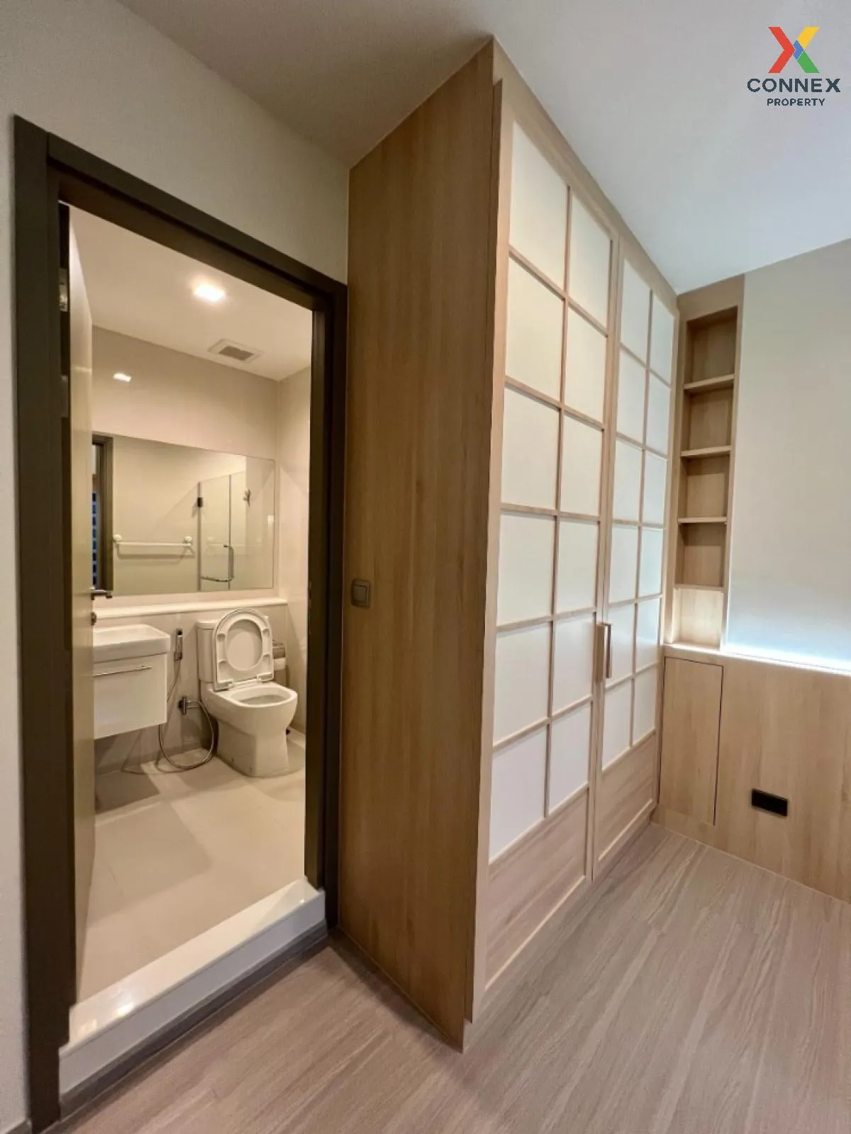 For Sale Condo , Life Asoke Hype Rama 9 , MRT-Phra Ram 9 , Makkas For Sale Condo , Life Asoke Hype Rama 9 , MRT-Phra Ram 9 , Makkas