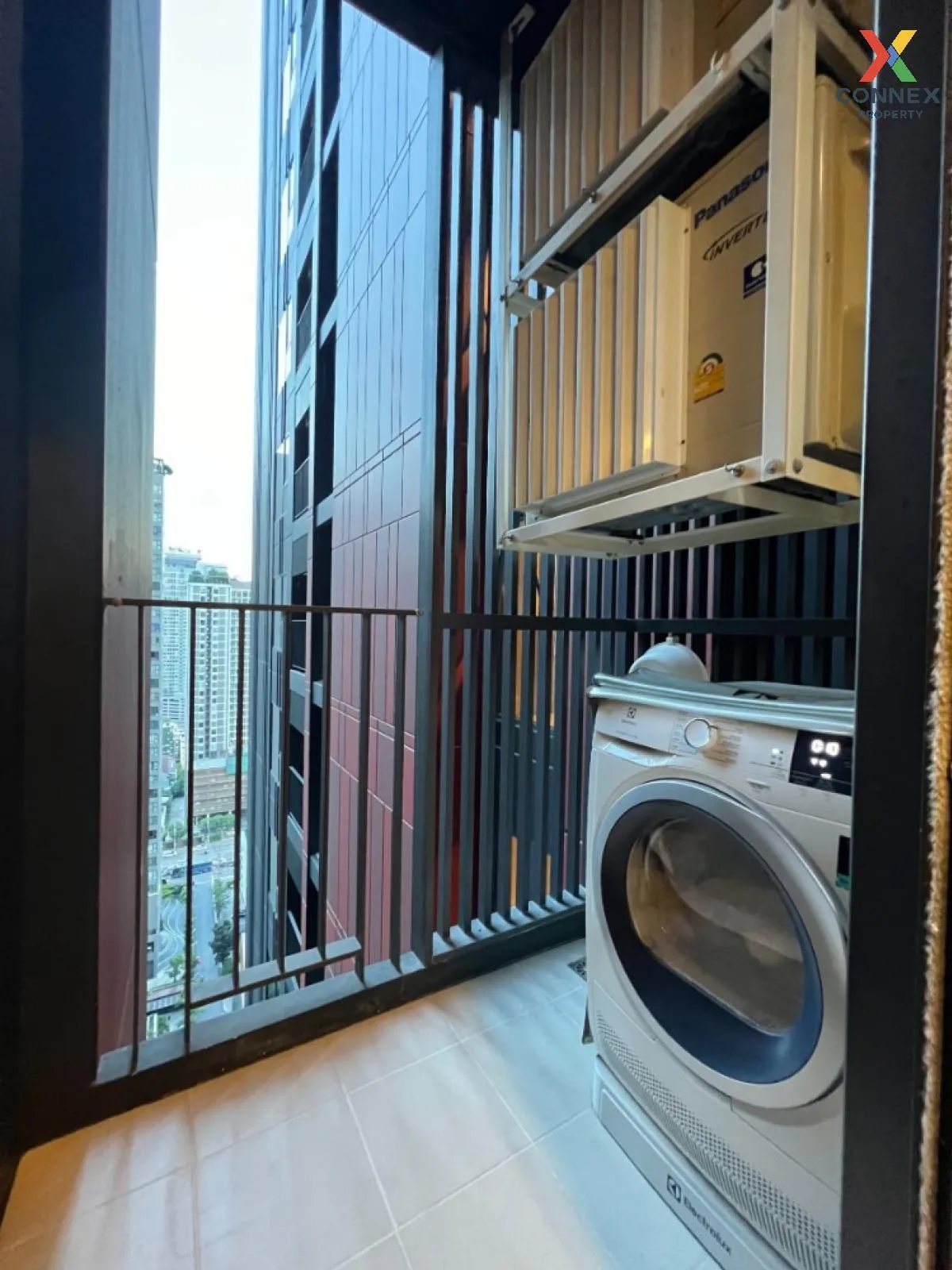 For Sale Condo , Life Asoke Hype Rama 9 , MRT-Phra Ram 9 , Makkas For Sale Condo , Life Asoke Hype Rama 9 , MRT-Phra Ram 9 , Makkas