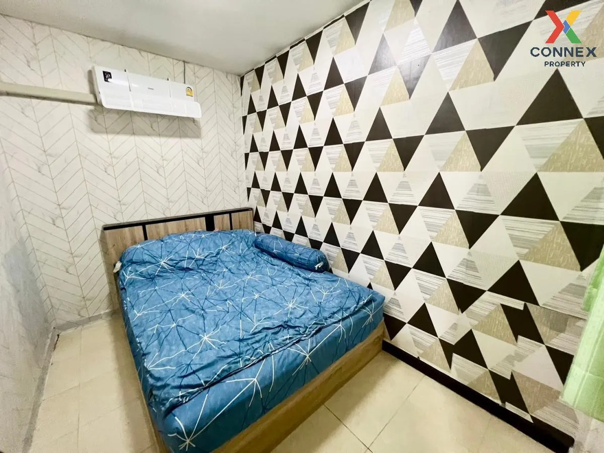 For Sale Townhouse/Townhome  , Chitra Place Village , Suan Luang 