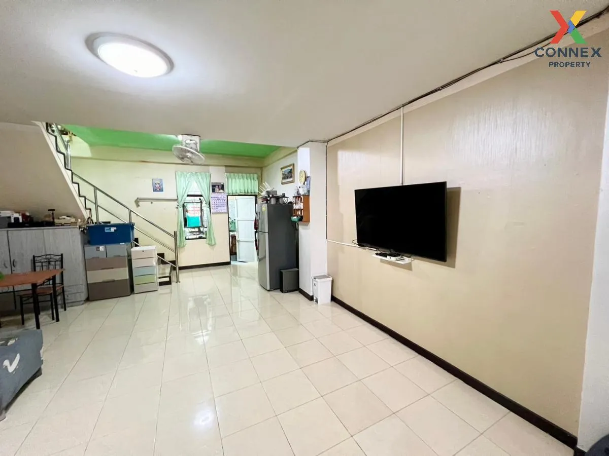 For Sale Townhouse/Townhome  , Chitra Place Village , Suan Luang 