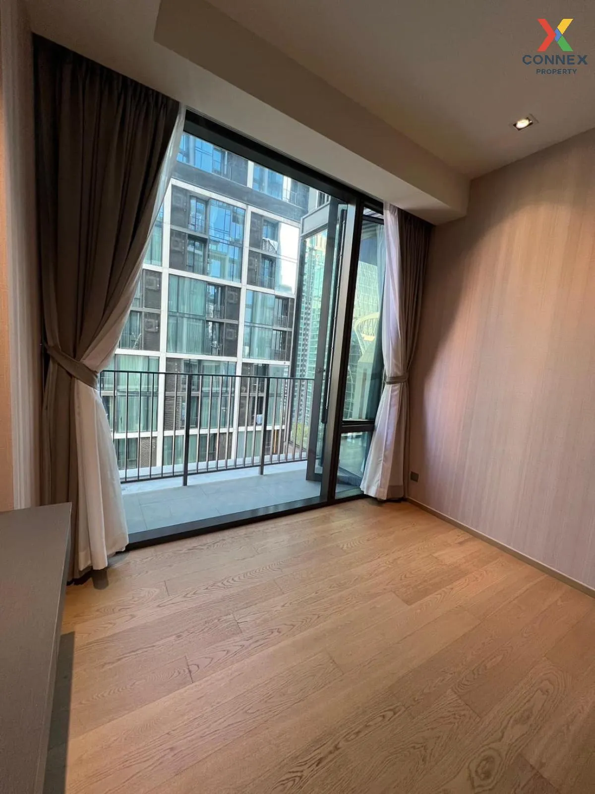 เช่าคอนโด  28 ชิดลม BTS-ชิดลม ลุมพินี เขต ปทุมวัน กรุงเทพ CX-9660