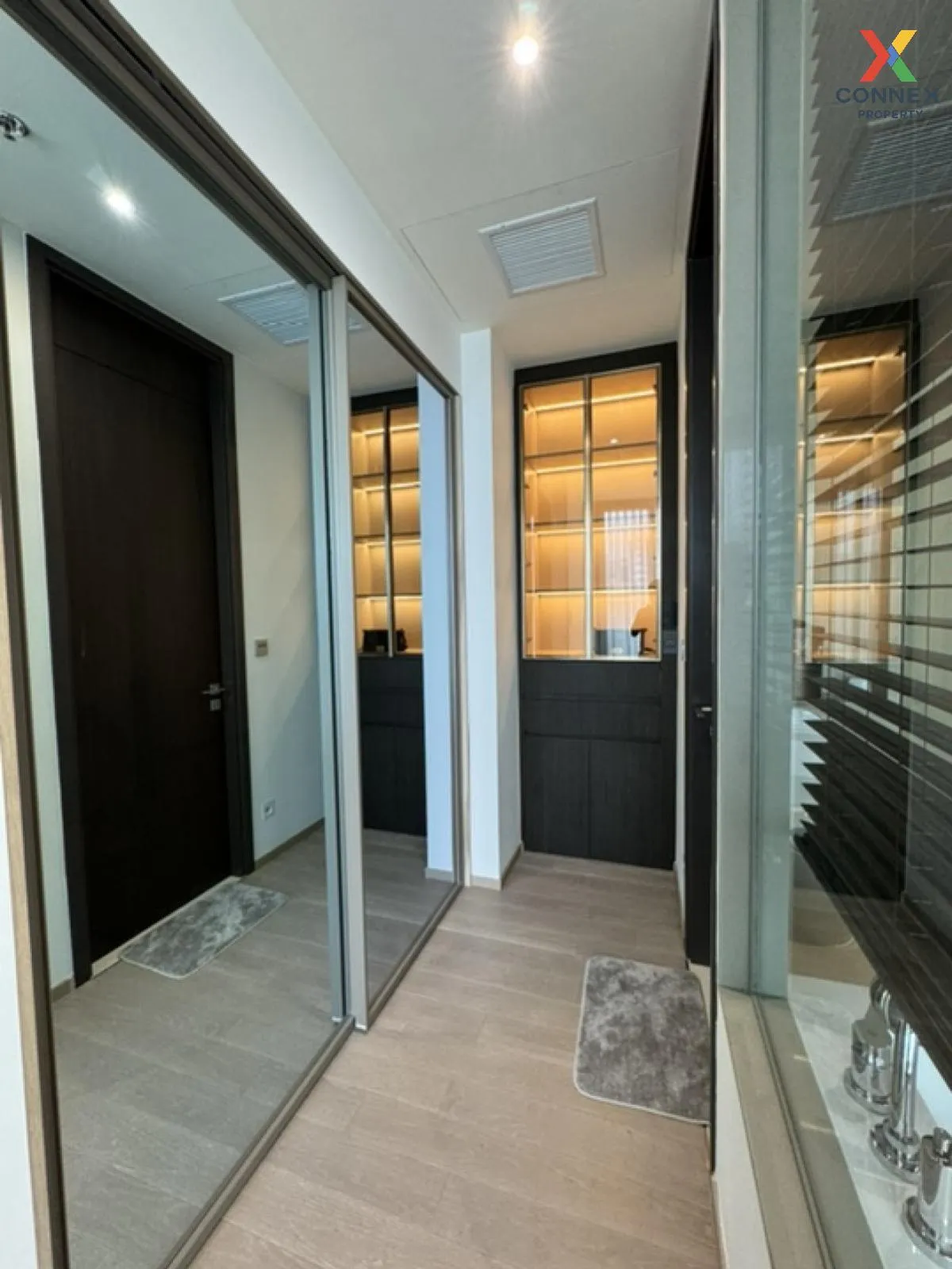 For Rent Condo , The Esse Asoke , BTS-Asok , Khlong Toei Nuea , W