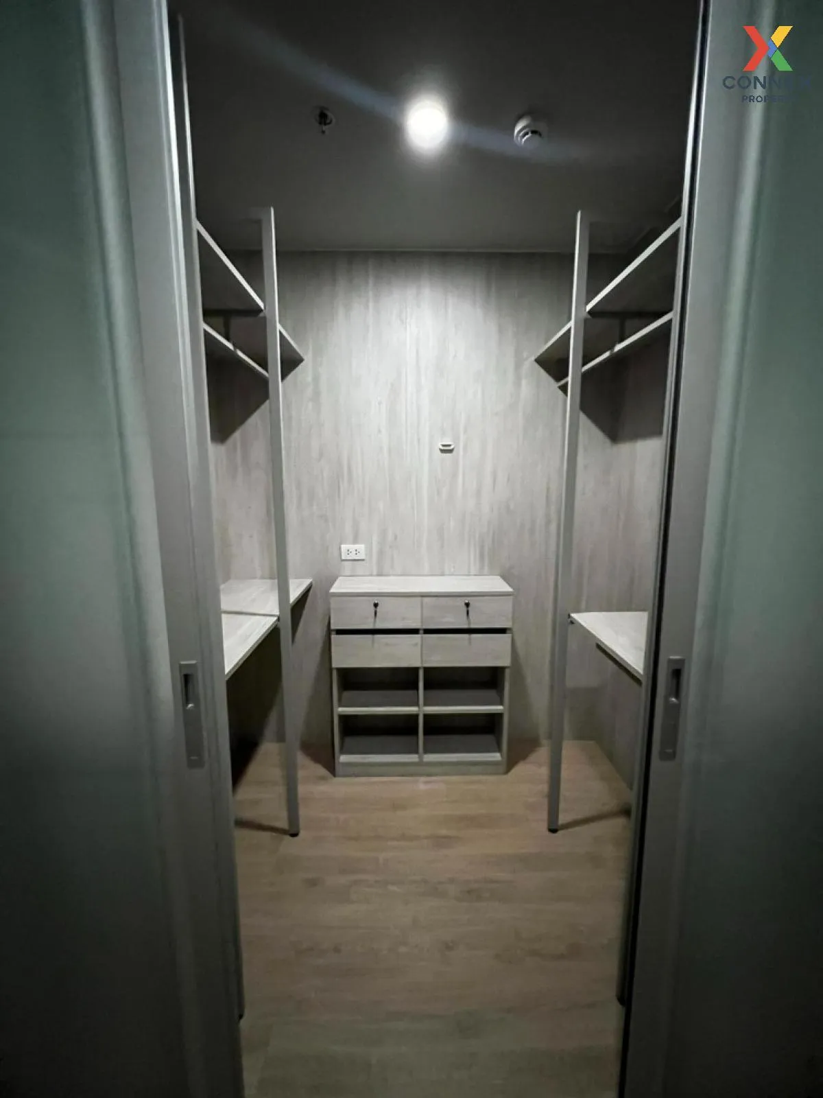 For Rent Condo , Lumpini Selected Sutthisan - Saphankwai , BTS-Sa